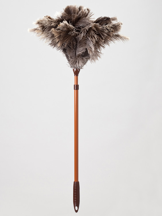 Ostrich feathers duster with a long extensible aluminum handle